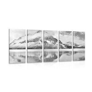 5-dielny obraz jazero poblíž nádhernej hory v čiernobielom prevedení