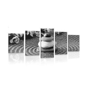 5-dielny obraz pyramída Zen kameňov v čiernobielom prevedení