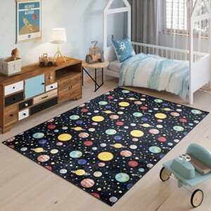 domtextilu.sk Detský koberec s motívom planét a hviezd 68371-243407