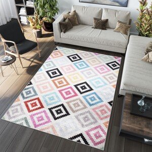 domtextilu.sk Trendový koberec s farebným geometrickým vzorom 68545-243853