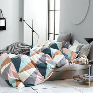 DomTextilu Originálne farebné bavlnené posteľné obliečky s geometrickým vzorom 4 časti: 1ks 200x220 + 2ks 70 cmx80 + plachta Ružová 40692-185834