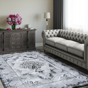 DomTextilu Elegantný koberec čiernej farby vo vintage štýle 54497-234205