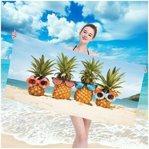 Plážová osuška s motívom ananásov na pláži 100 x 180 cm