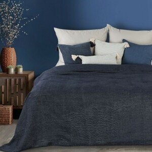 DomTextilu Kvalitný jednofarebný prehoz na posteľ tmavodrej farby 220 x 240 cm 63679