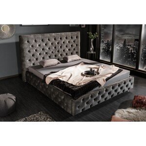 Estila Luxusná čalúnená posteľ Kreon s Chesterfield prešívaním sivá