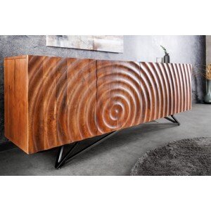 Estila Dizajnový obdĺžnikový štvordverový príborník Cumbria z mangového dreva v medovej hnedej farbe 177 cm