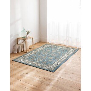 Obdĺžnikový koberec s perzským vzorom