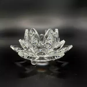 Krištáľové sklo - Lotosový kvet Basic, Bílá