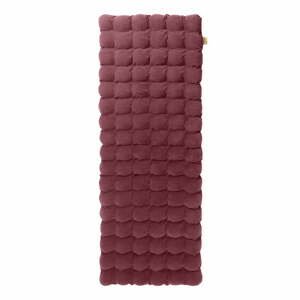 Červeno-fialový relaxačný masážny matrac Linda Vrňáková Bubbles, 65 × 200 cm
