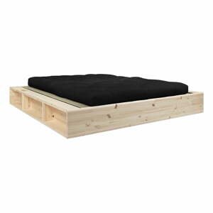 Dvojlôžková posteľ z masívneho dreva s čiernym futonom Comfort a tatami Karup Design, 160 x 200 cm