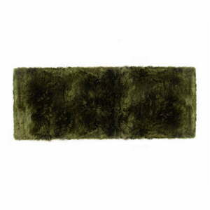 Tmavo zelený koberec z ovčej vlny Royal Dream Zealand Long, 70 x 190 cm