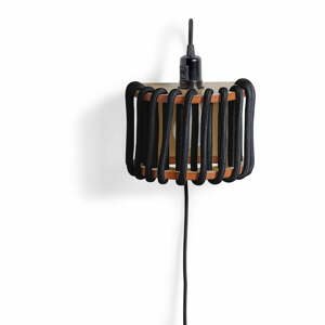 Čierna nástenná lampa s drevenou konštrukciou EMKO Macaron, dĺžka 20 cm