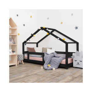 Čierna detská posteľ domček s bočnicou Benlemi Lucky, 120 x 200 cm