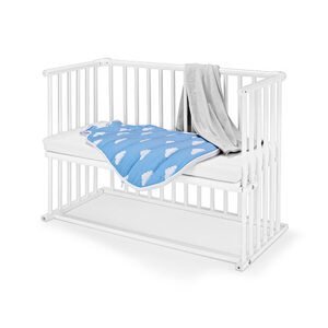 Detská postieľka pripojiteľná k posteli