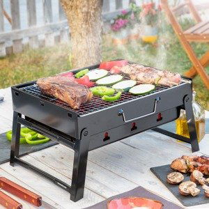 InnovaGoods Přenosný gril na dřevěné uhlí BearBQ