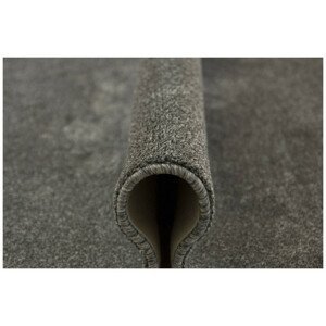 Metrážny koberec Cortina 79 tmavý sivý