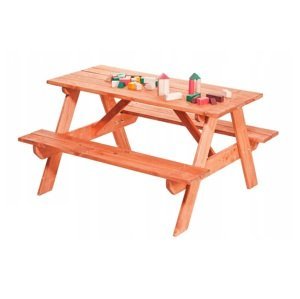 Drevená detská lavica so stolom