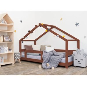 Benlemi Detská posteľ domček LUCKY s bočnicou Zvoľte farbu: Tehlová, Rozmer: 120 x 180 cm