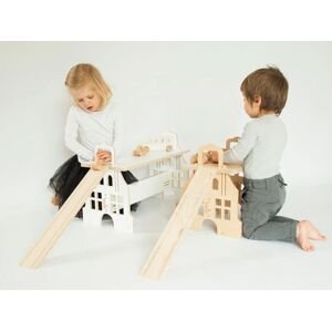 Myminihome Drevená stolička v tvare domčeka pre dve deti Zvoľte farbu: Biela