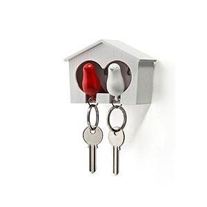 Nástenný držiak s kľúčenkami Qualy Duo Sparrow, biela búdka / biela + červená kľúčenka